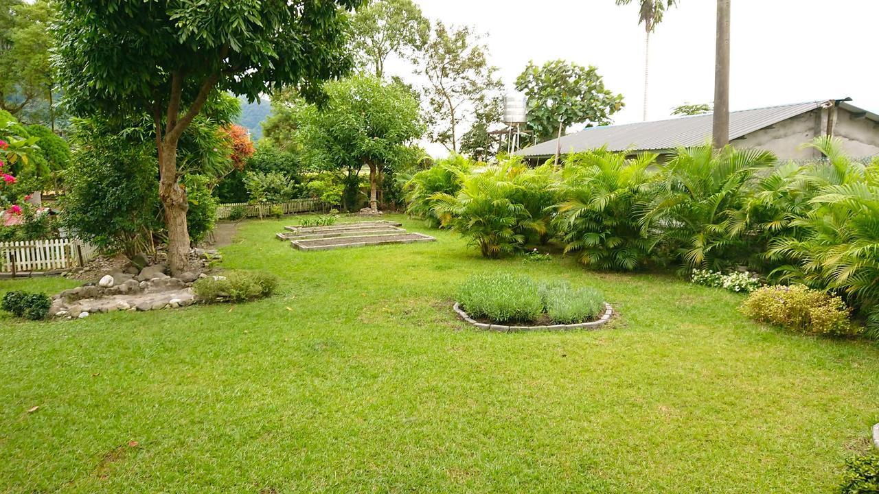 Gaoliao 26-2 Simple Home Life Yuli Exterior foto
